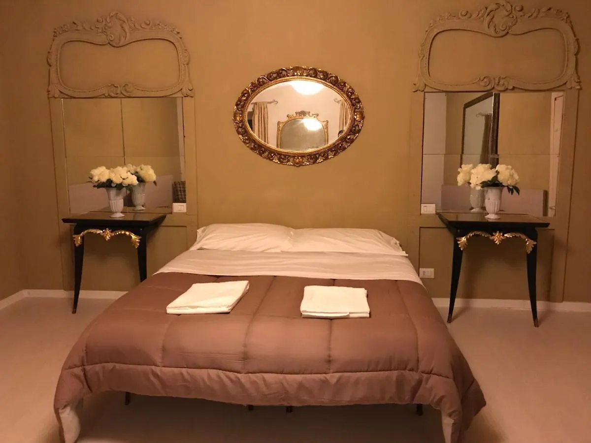 Bed and Breakfast Cascina la castagnara&tazio nuvolari Oriolo  0*, Oriolo (Lombardy) Italia