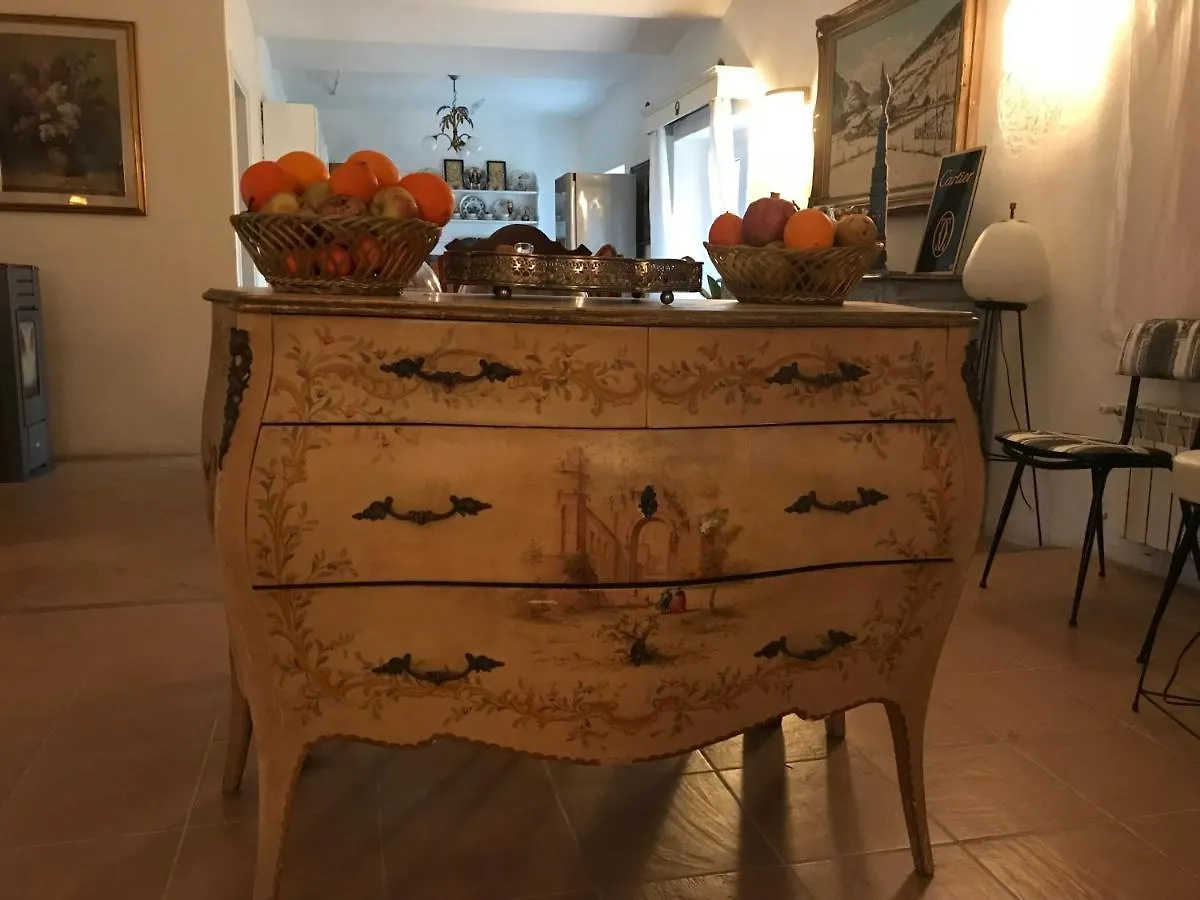 Bed & Breakfast Bed and Breakfast Cascina la castagnara&tazio nuvolari Oriolo  Italia