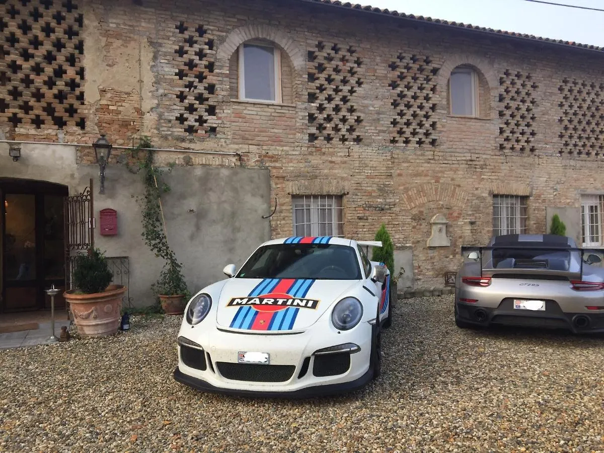 Bed & Breakfast Bed and Breakfast Cascina la castagnara&tazio nuvolari Oriolo