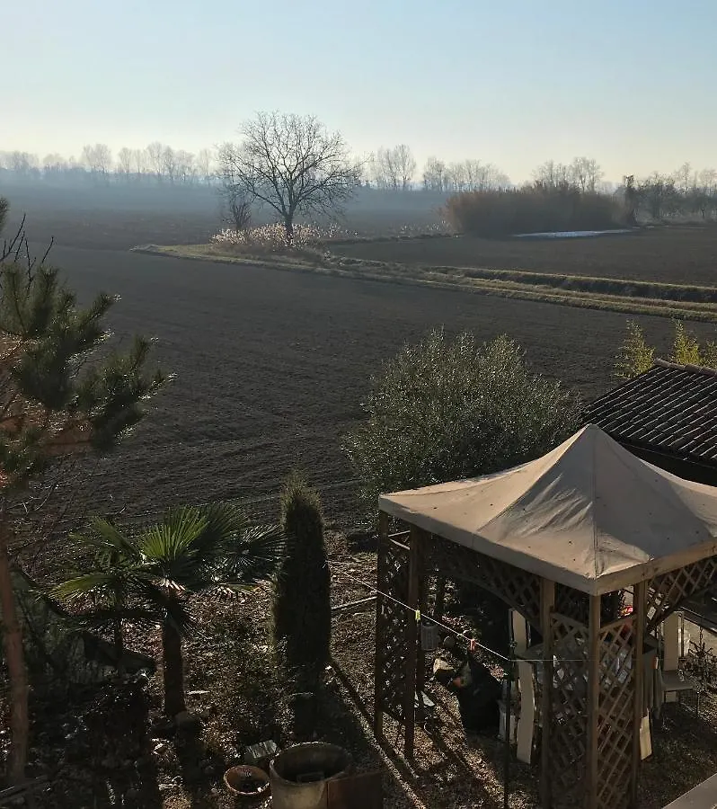 Bed and Breakfast Cascina la castagnara&tazio nuvolari Oriolo  Bed & Breakfast Oriolo (Lombardy)